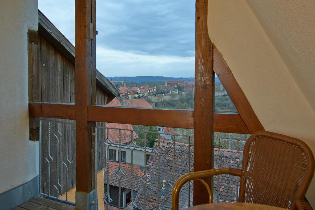 Historik Hotel Gotisches Haus Garni Rothenburg ob der Tauber Luaran gambar